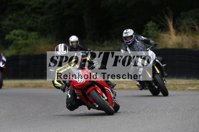 Archiv-2025/32 07.07.2025 Plüss Moto Sport ADR/Einsteiger/26